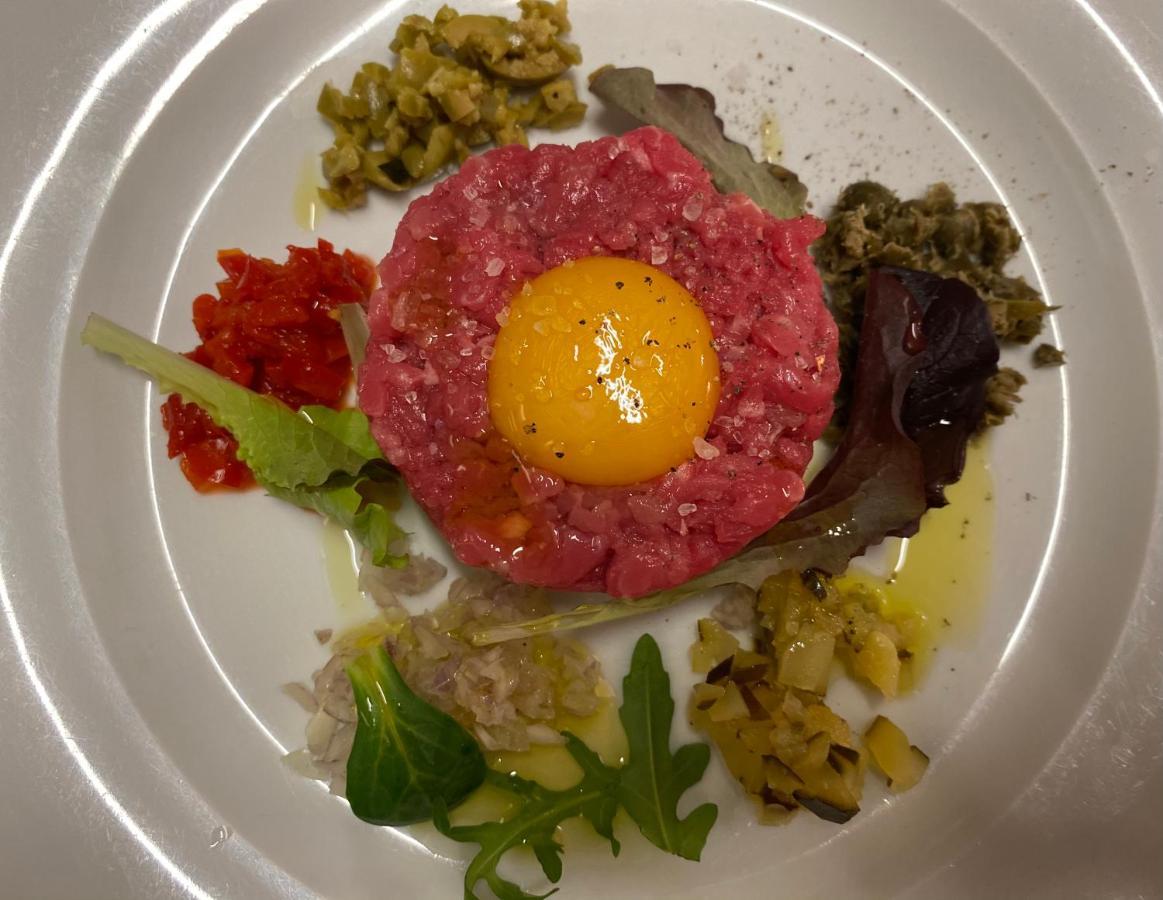 Hotel Sciatori 3 Stelle Superior เตมู ภายนอก รูปภาพ